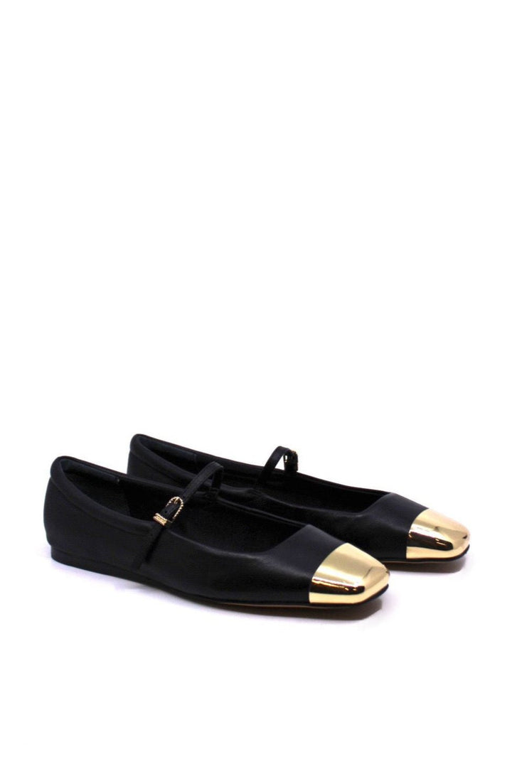 Dolce Vita Reyes Cap Toe Black