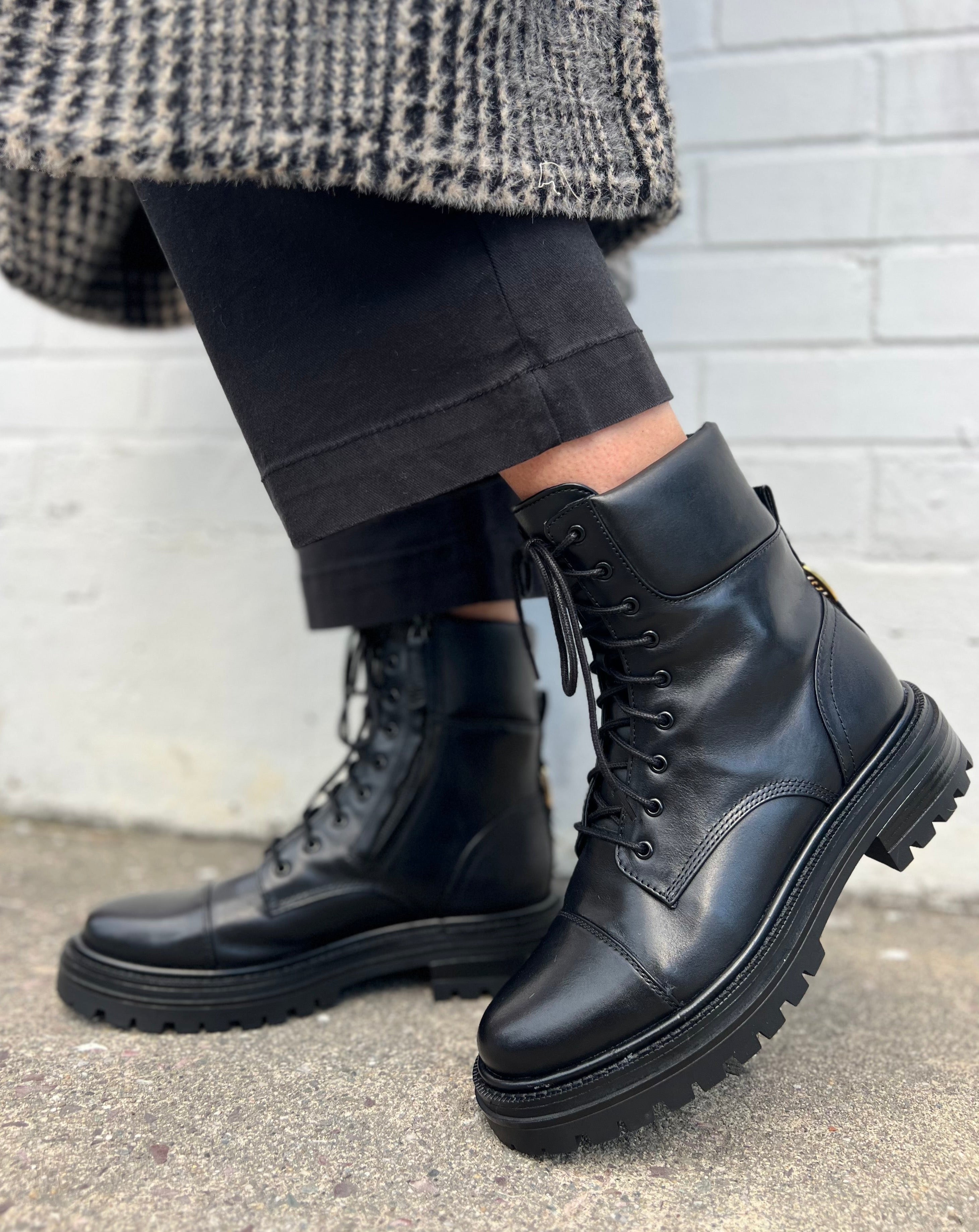 Combat boots best sale sam edelman