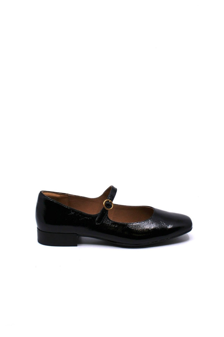 Sofft Elsey Black Crinkle Patent