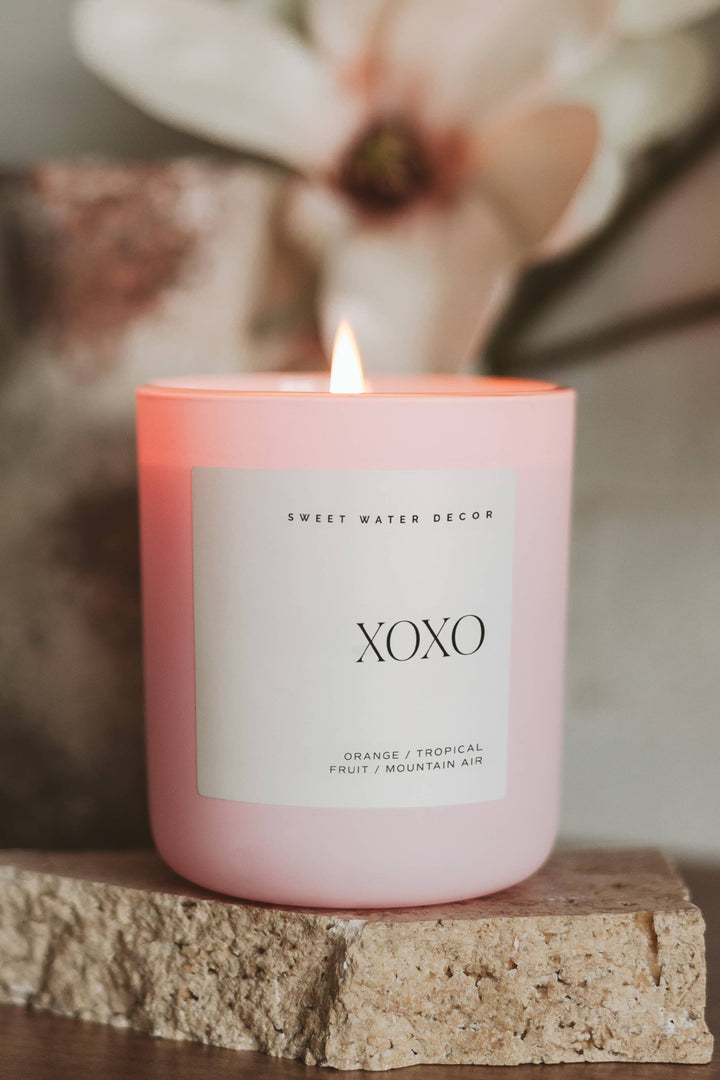 XOXO 15 oz Soy Candle, Matte Jar - Valentine's Day