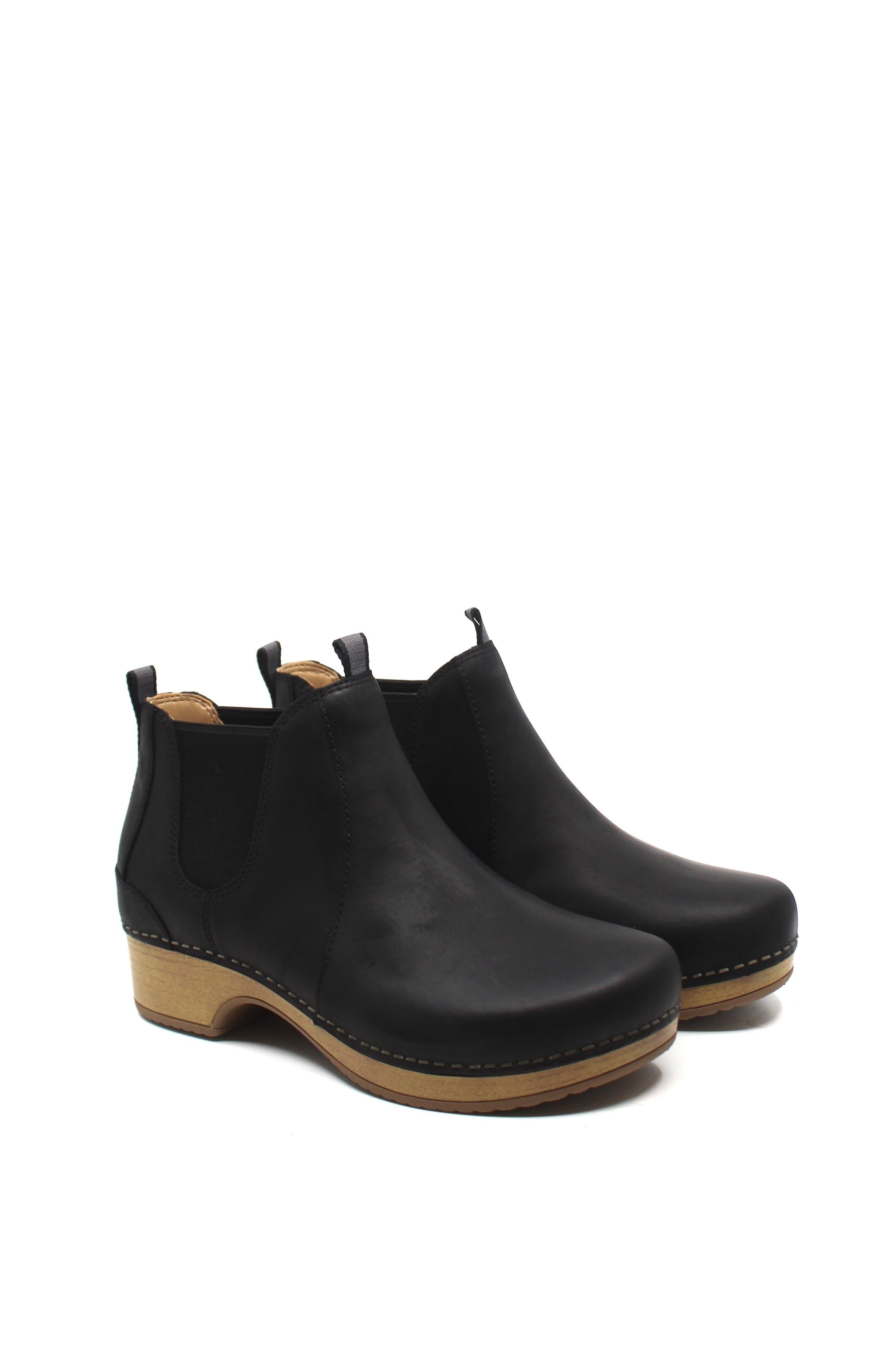 Black dansko outlet booties